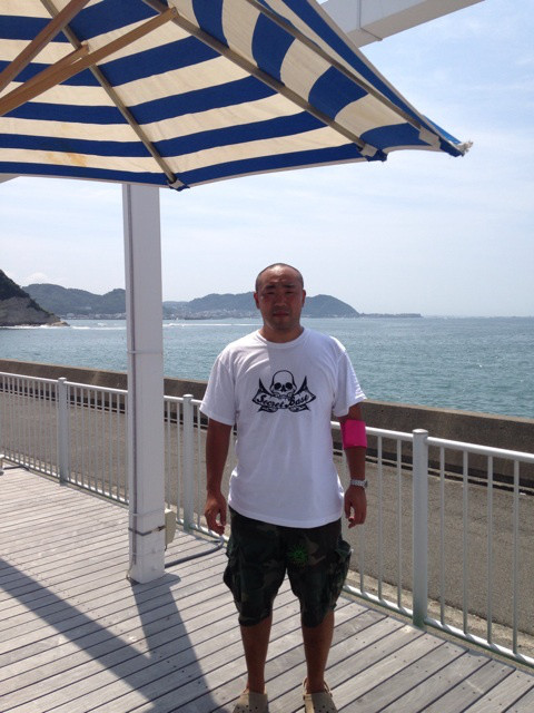 {E38A9E6D-0BFF-485C-BB78-695B64E3B16E:01}