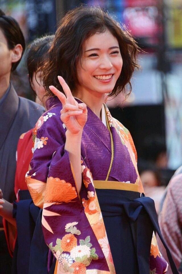 エン転職のcmの松岡芙優が可愛すぎる 僕が思う4つのポイント 僕の頭の中の悪霊 作家志望の雑記ブログ