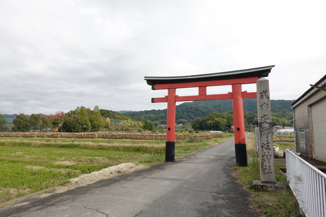 夜都岐神社（奈良県天理市乙木町） 乙木と竹ノ内の社地交換伝承と石上