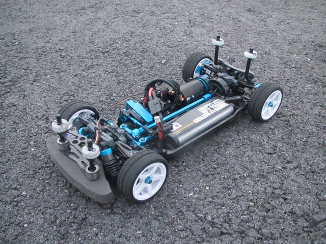 タミヤ TT-02 ロアデッキ交換。 - （兎）模型技術部