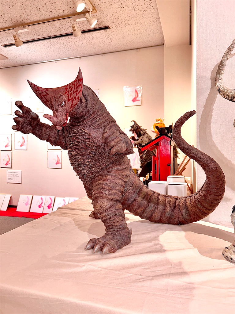 古谷敏 個展 ~ウルトラマンを描いた男~ - 長門GENESISの画像記録