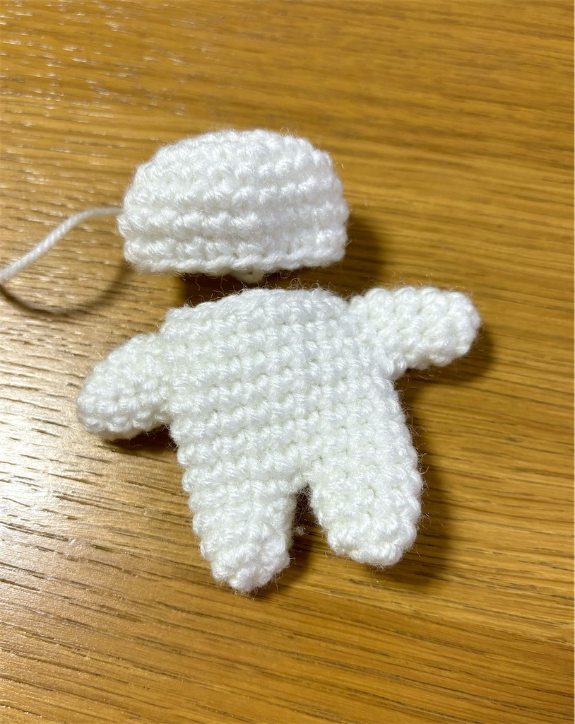 f:id:alice_puchiami:20241006123654j:image ダイソーのアクリル毛糸で可愛いあみぐるみを作るブログ