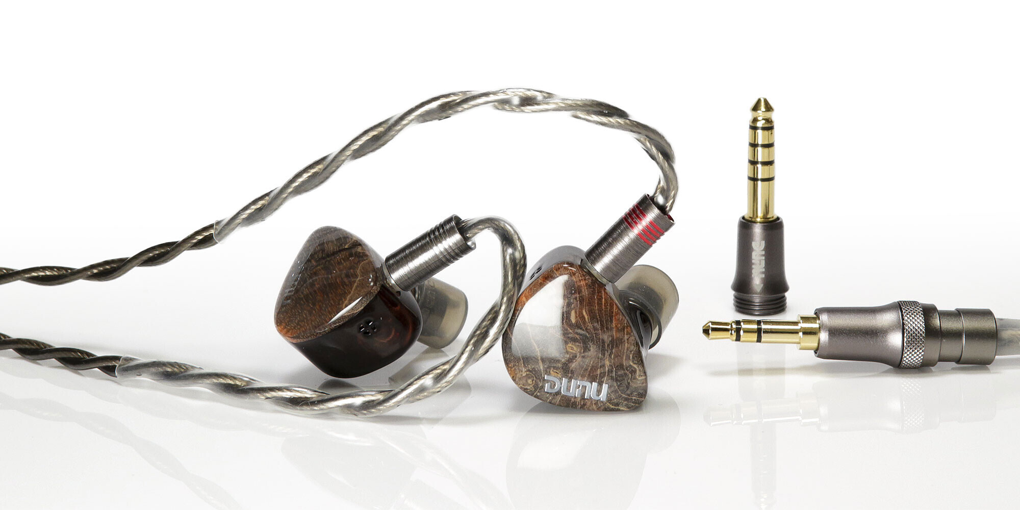 DUNU DaVinci 付属品完備 DUNU × Gizaudio DaVinci レビュー 〜 $299クラスの正統派ベンチマーク