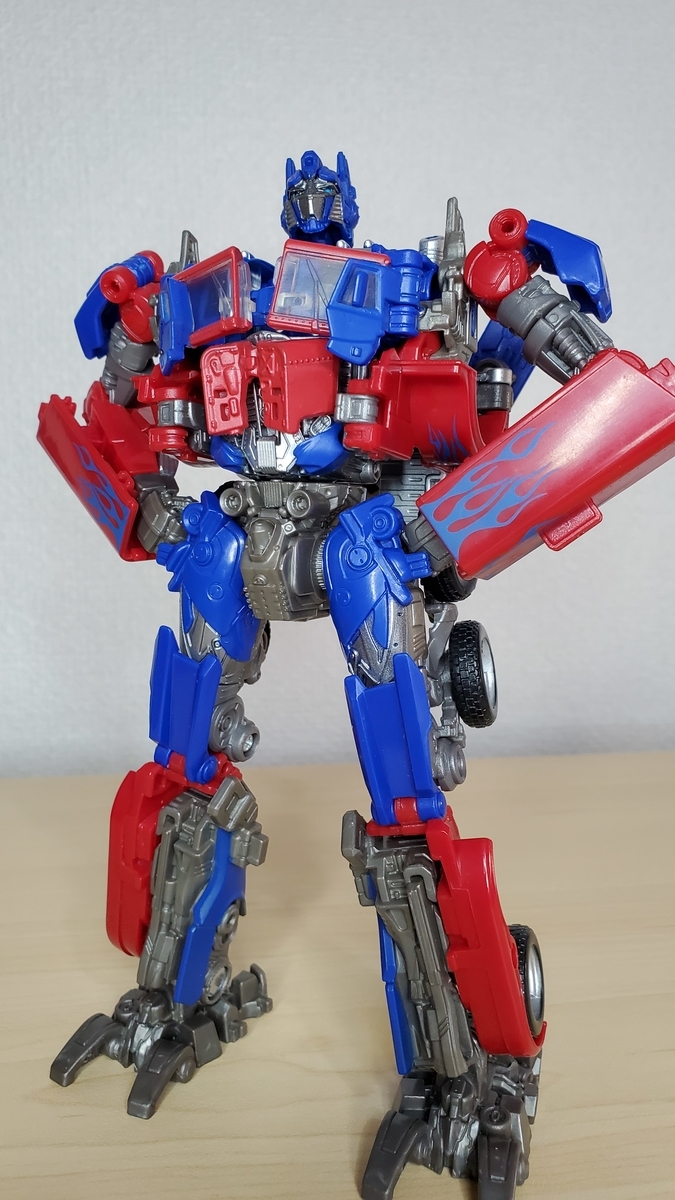 トランスフォーマー スタジオシリーズ SS-25 オプティマスプライム SS-25 オプティマスプライム｜トランスフォーマーオフィシャル