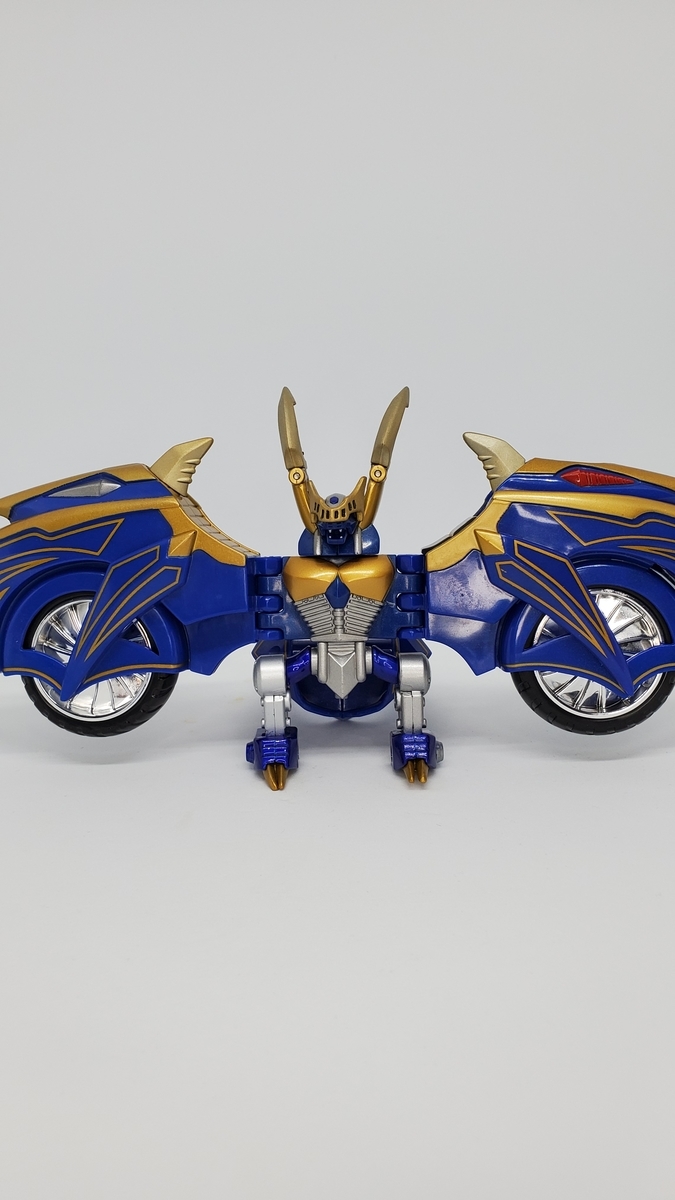 未開封未開封R&M5仮面ライダーナイトサバイブ　仮面ライダー龍騎　2点セット R&M5 仮面ライダーナイトサバイブ 紹介 - 閑話休題