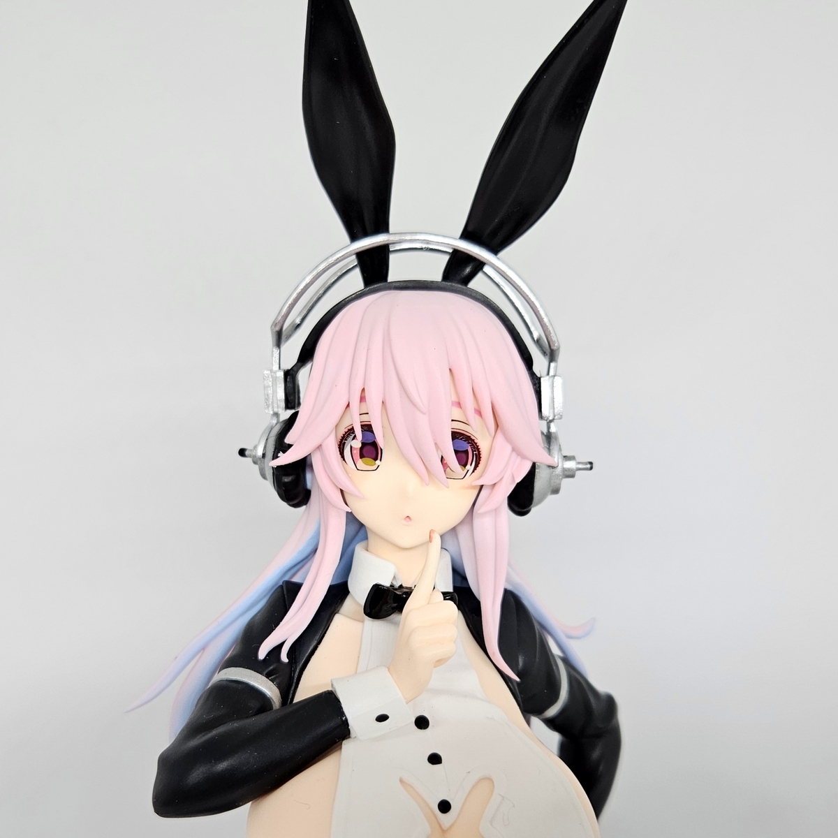 SUPER SONICO BiCute Bunnies Figure -Newly Drawn Costume 燕尾