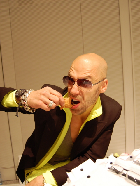f:id:alittleact:20090410183303j:image