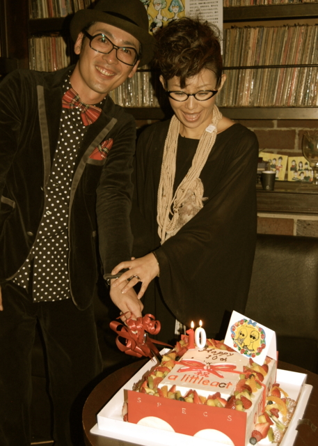f:id:alittleact:20111118210346j:image