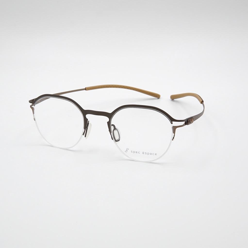 ヒンジレスの新型！ - リトルアクトな日々