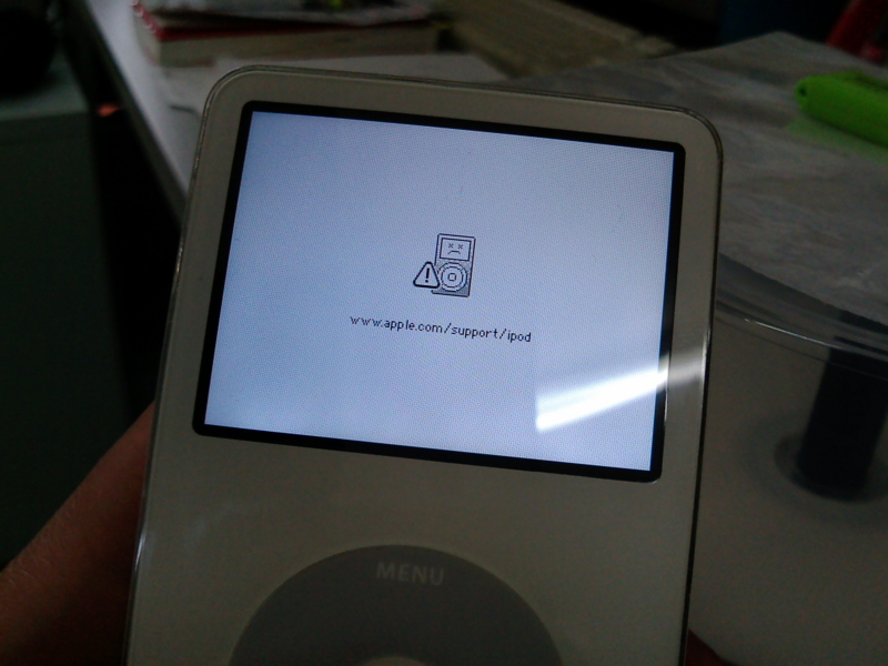 意外と簡単 アップル Ipod 第5世代 30gb Video のバッテリー自主交換方法手順 60sec Stereo 意外と簡単 アップル Ipod 第5世代 30gb Video のバッテリー自主交換方法手順 60sec Stereo
