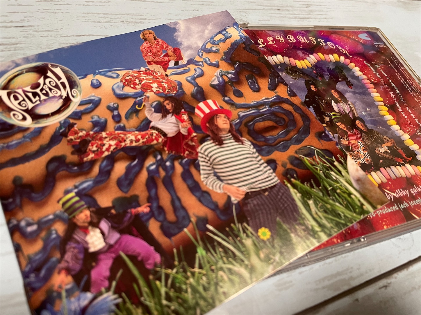 1990年『ベリーバトゥン』Bellybutton / Jellyfish（ジェリー