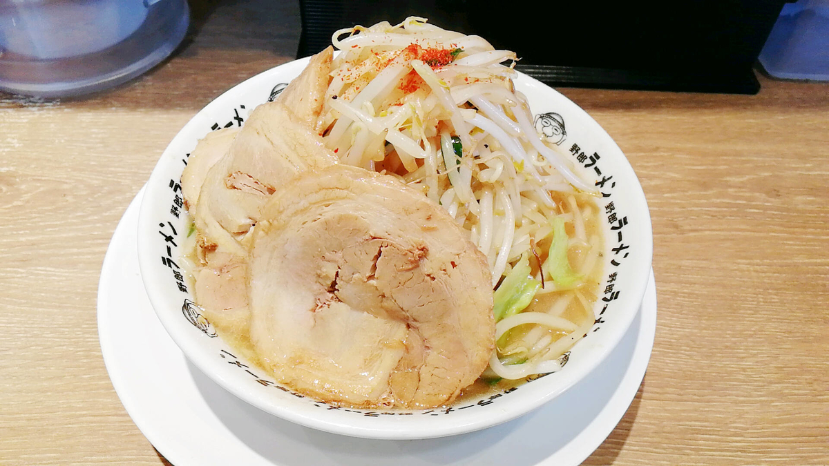 野郎ラーメンとかいう二郎系インスパイアｗｗｗ 全マシニキは今日も全マシ