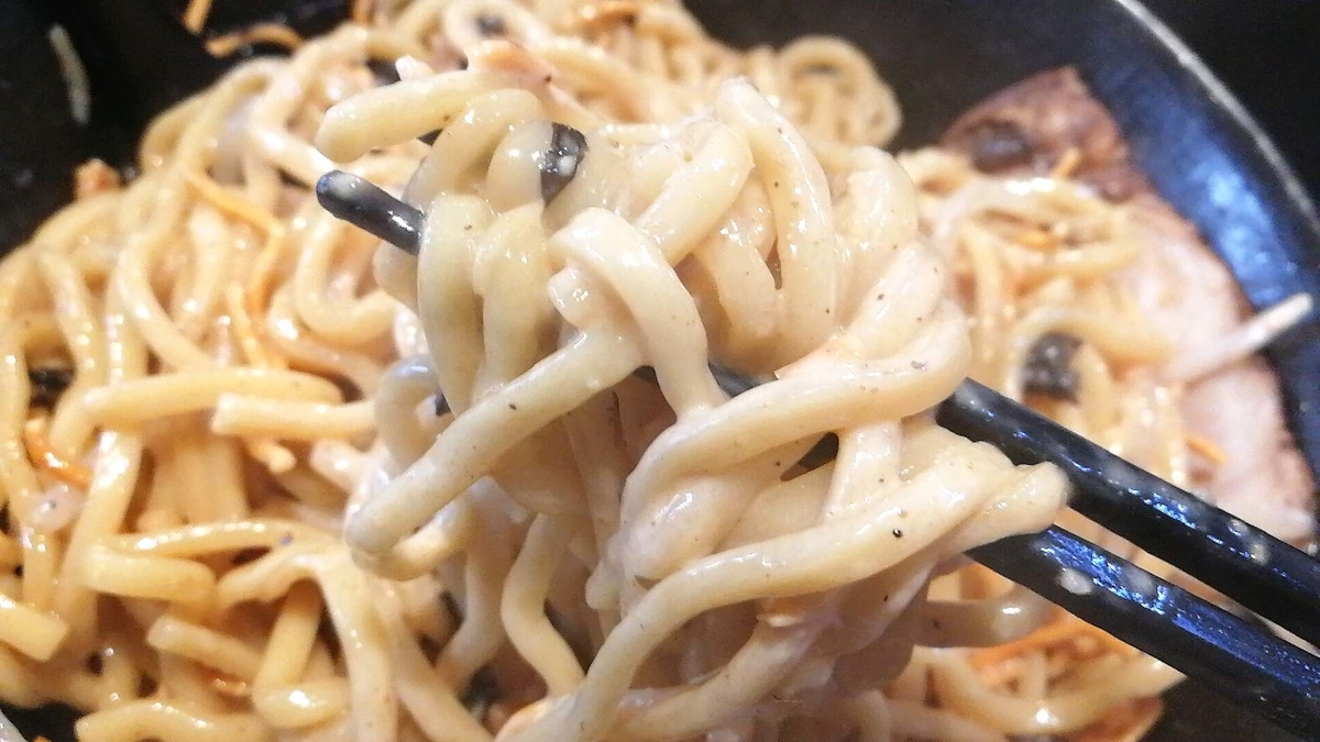 麺屋新月の極太麺！！！