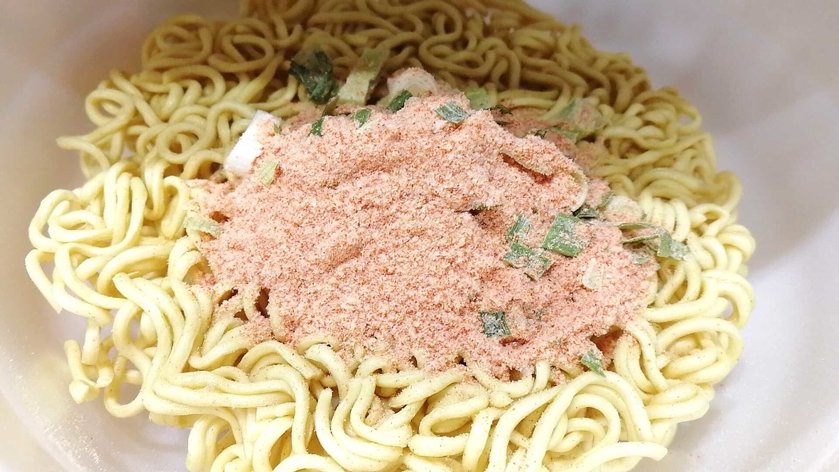辛辛魚らーめん 超美味い 大人気のカップ麺が２０２０年も発売 全マシニキは今日も全マシ