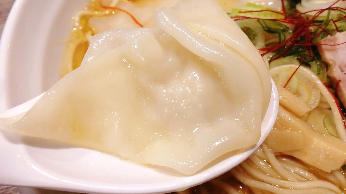 秋田駅で人気の「麺屋十郎兵衛」の比内地鶏ワンタンメン！