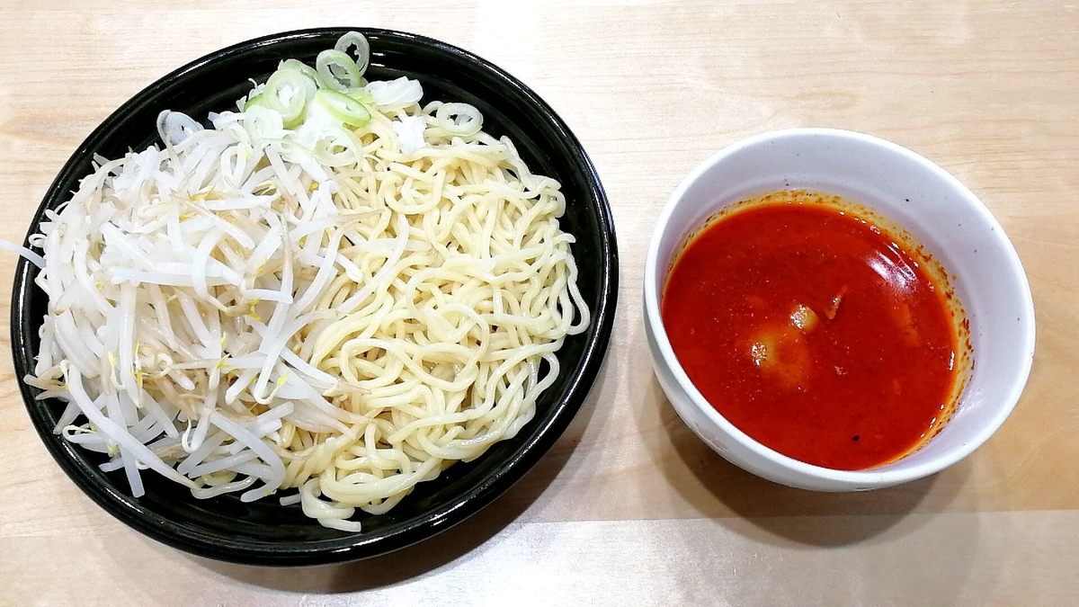 宅麺で人気の「ファイヤー頂つけ麺」を取り寄せてみた感想。
