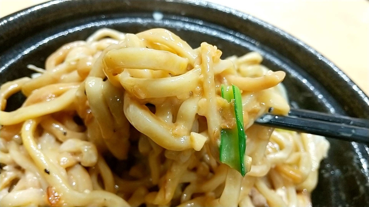 ジャンクガレッジのまぜそばって、もはや麻薬だろ・・・