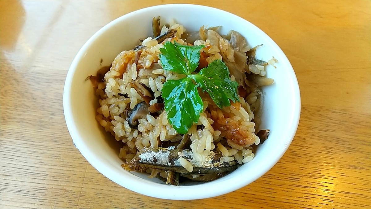 ひらこ屋、にぼ炊き飯