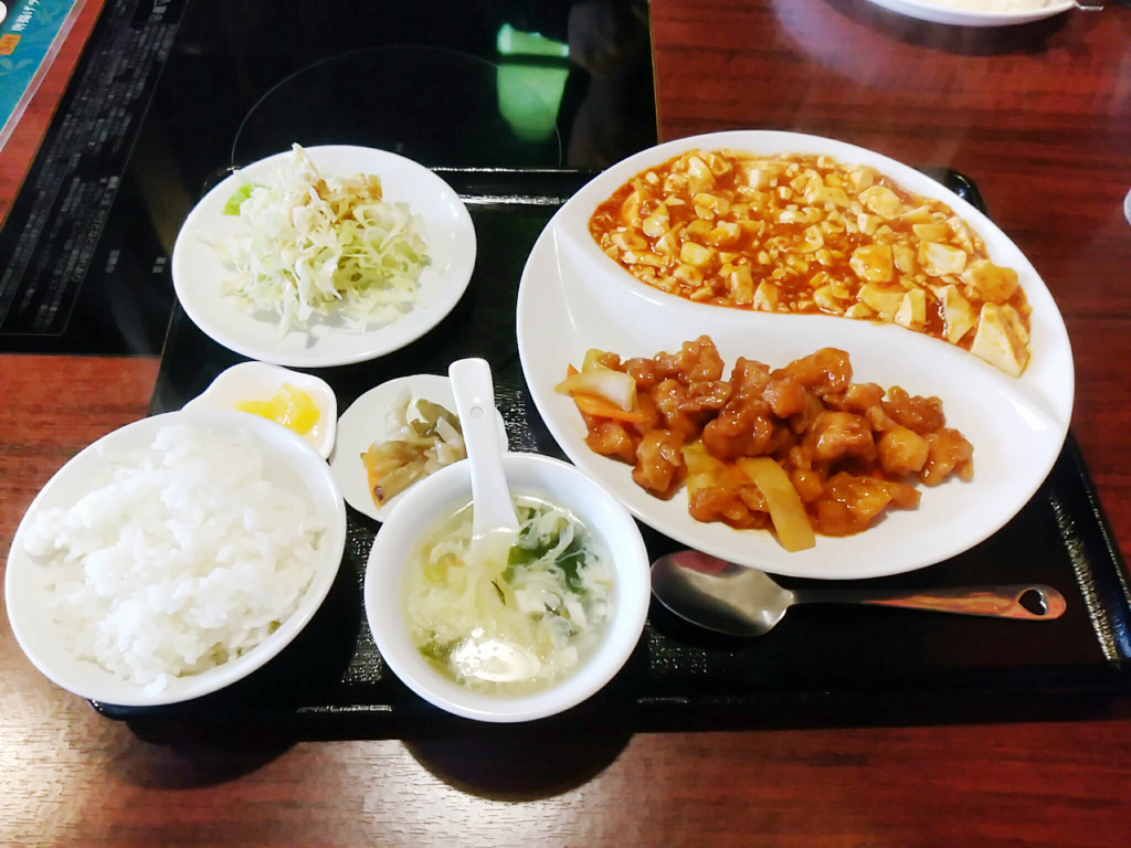 外食好きは絶対ランチパスポートを買った方が良い!