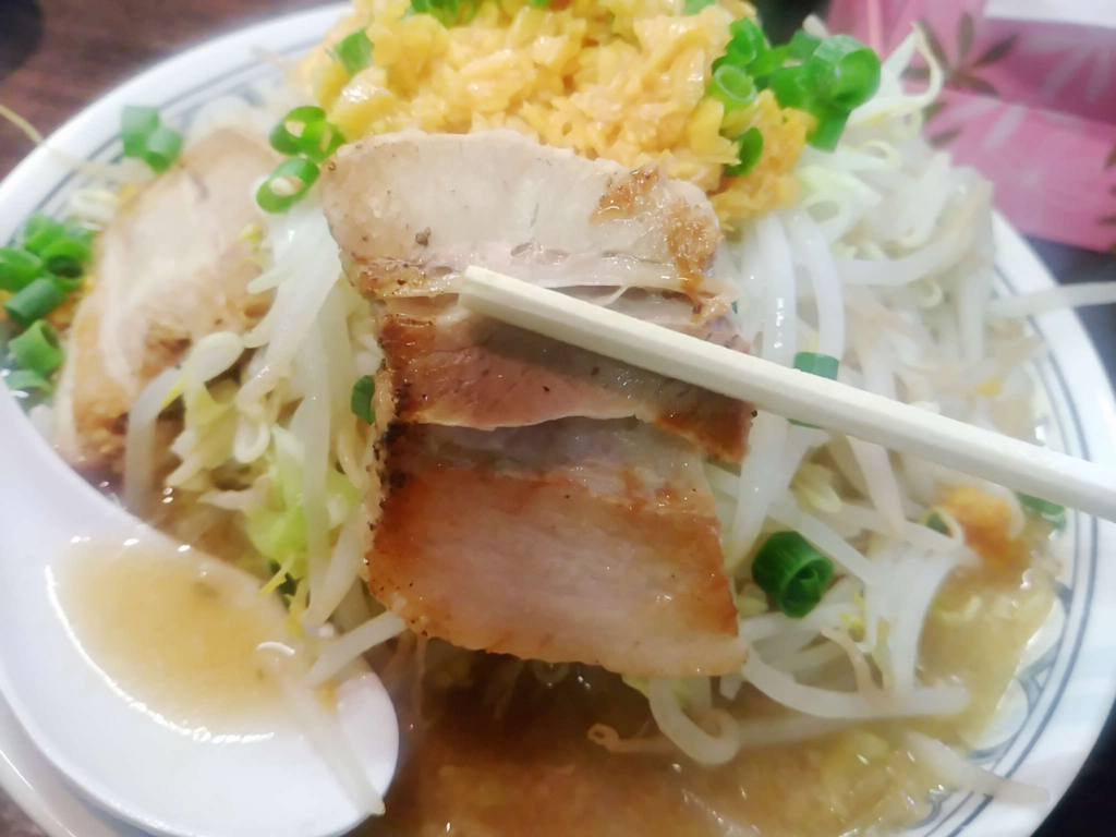 人気ラーメンチェーン「豪ーめん」はチャーシューが美味い!
