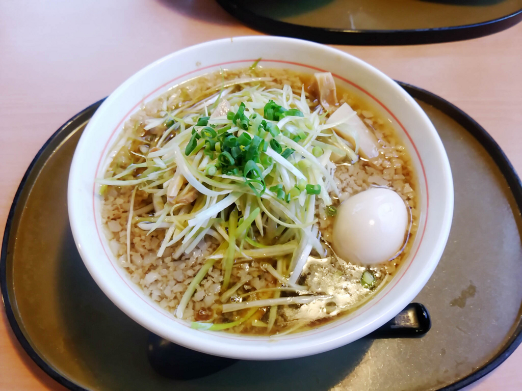 人気チェーン「三宝亭」のラーメンは良くも悪くも無難オブ無難。