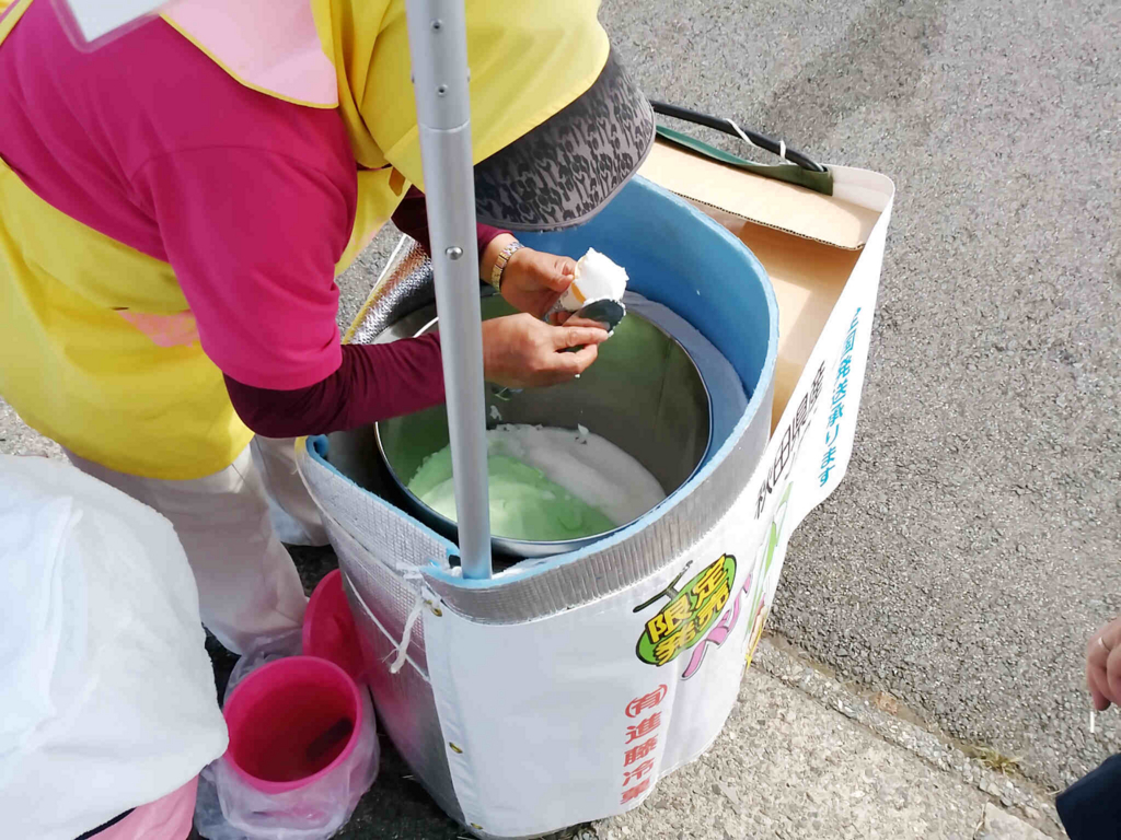 男鹿フェス。県外から参加の方は「ババヘラ」を食べるべし！
