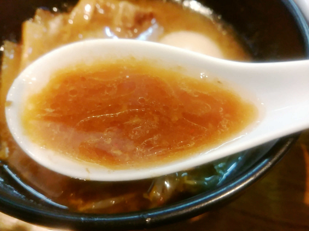 秋田ラーメン「花うさぎ」、無化調でこんな味が出せるなんて驚き!