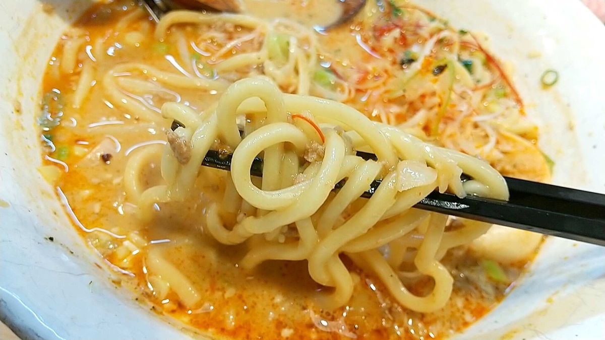 秋田市「とんぼ庵」のゴマ辛めんは県内屈指の美味しい担々麺！