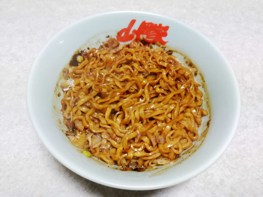 韓国のインスタント麺「チャーワン」を食べてみた！これは新感覚！？