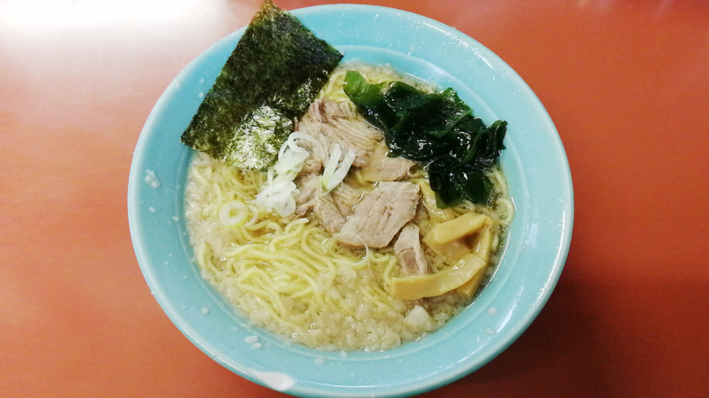 仙南ラーショ、こてこてラーメンがオススメです!