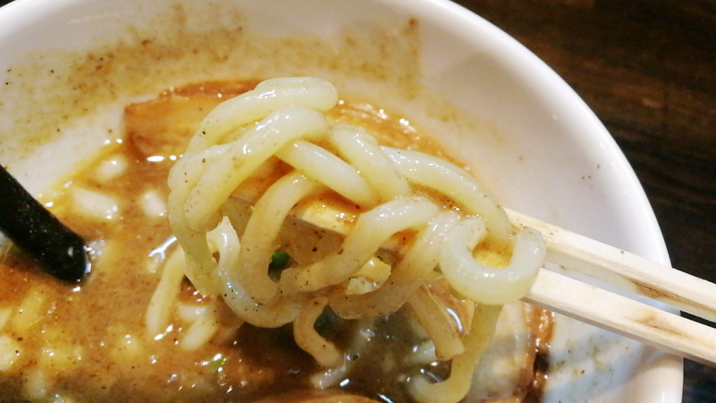 ラーメンMOSH、つけ麺リフト。〆られた極太麺が美味い。