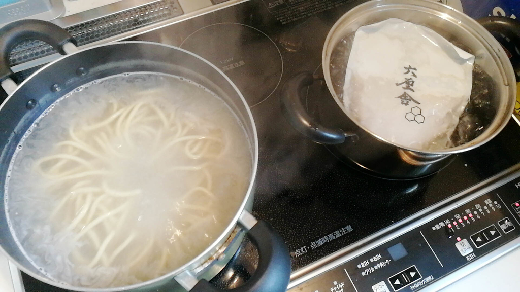 六厘舎の持ち帰りつけ麺の調理方法。簡単に自宅でお店の味が楽しめる！