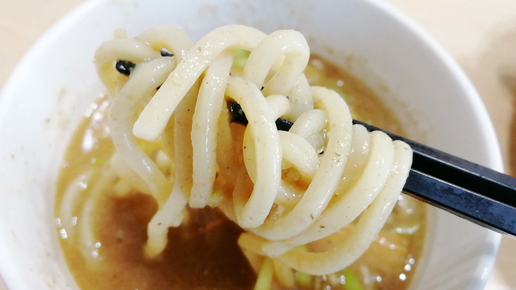 超人気「六厘舎」の持ち帰りつけ麺。ちゃんと店の味です！