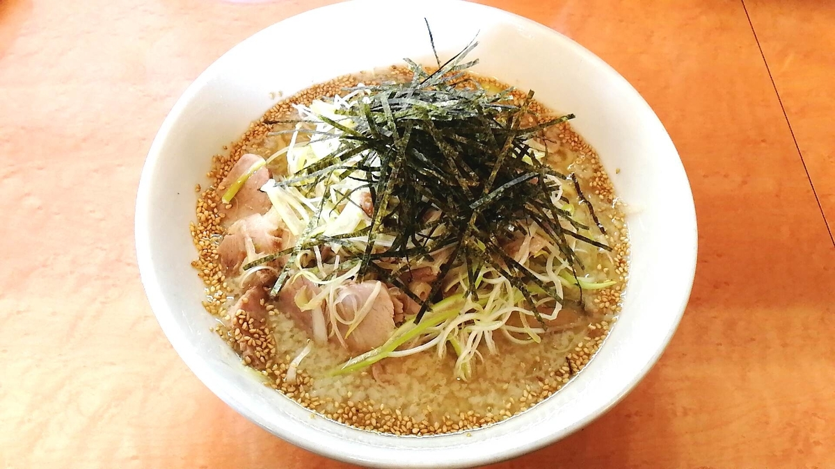 大仙市で人気「天鳳」は秋田県屈指のドロドロ背脂ラーメンが食べられる！