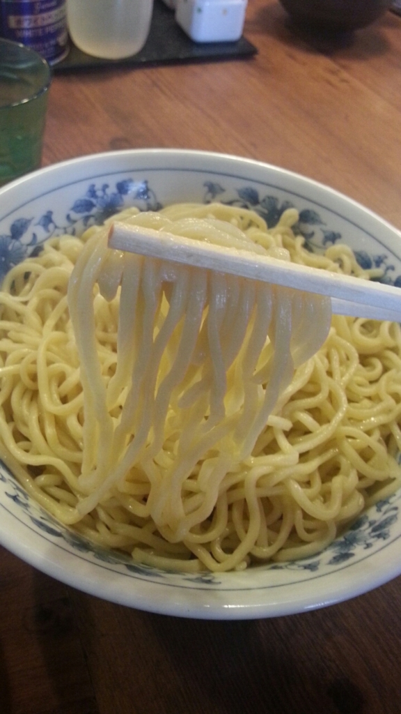 大勝軒のもりそば麺リフト。モッチリツルツル。量も多い！