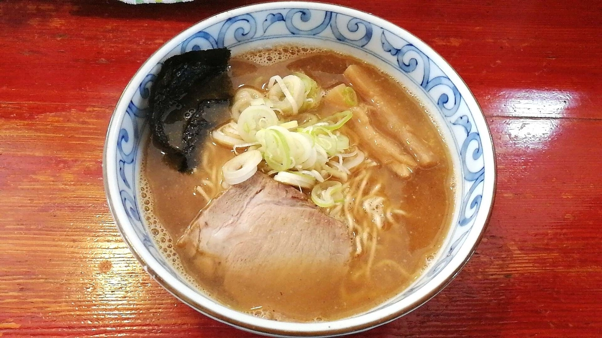 大仙市「十郎兵衛」の朝ラーメン。通常よりあっさりで作られているとか。