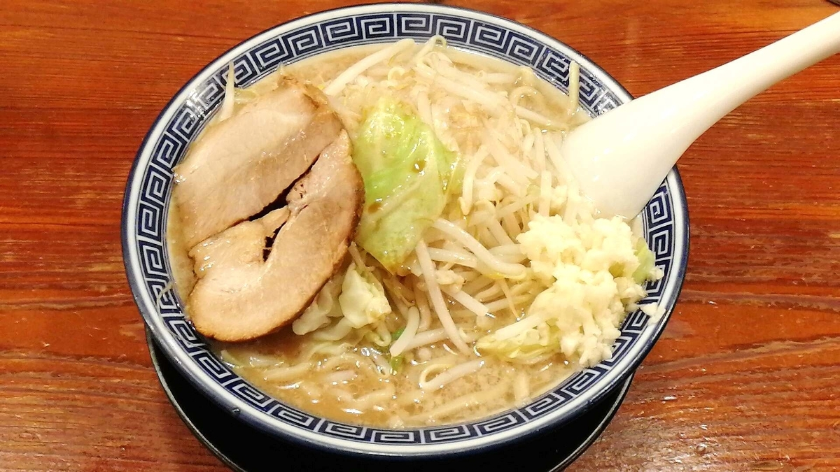 人気チェーン「麺屋くさび」で二郎系ラーメン「サブロー」を食べてみた！