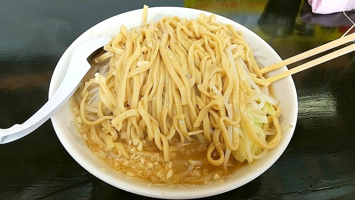 大館市の二郎系ラーメン「バク豚」の量は?二郎と比べてどう?