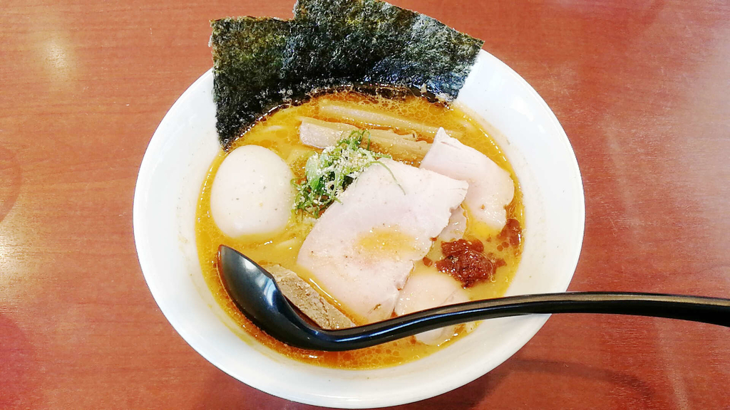 秋田オススメラーメン！シェフの作る異端の店？海老ラーメンが絶品！