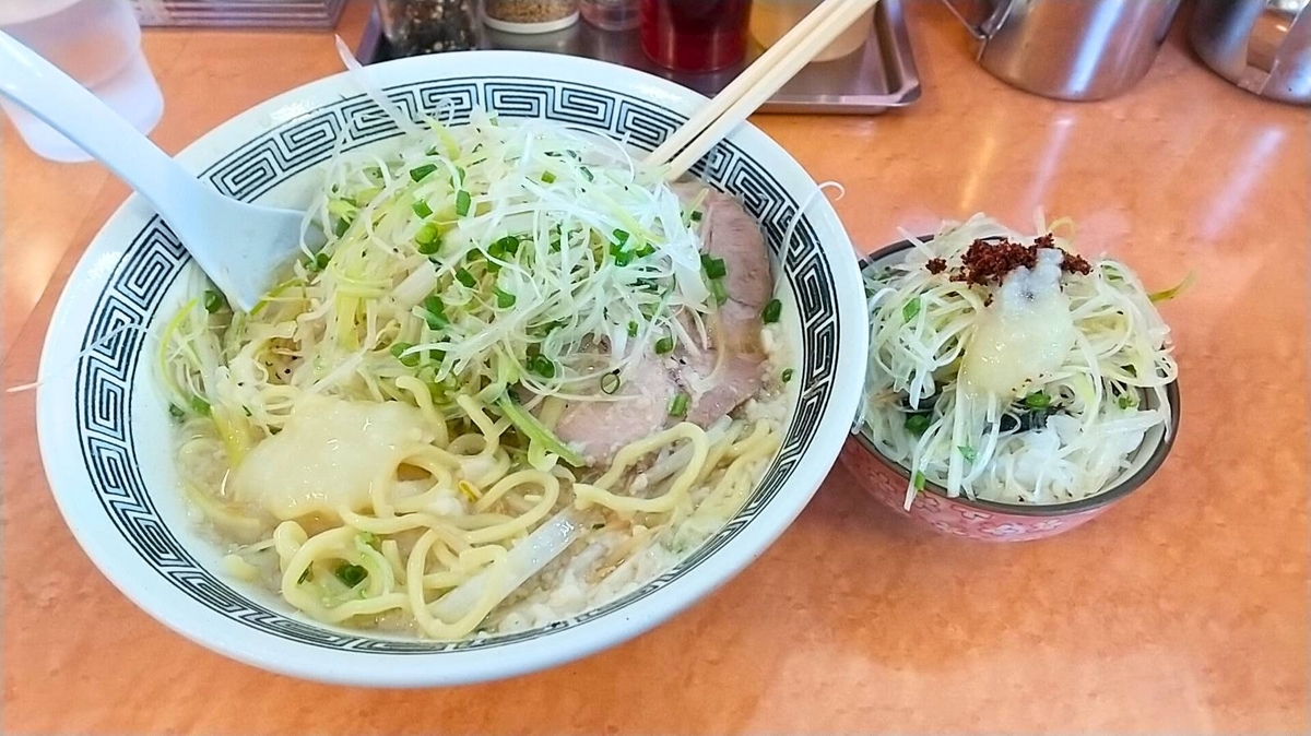 大仙市「らーめん仁喜」でこってりラーメンニンニクマシマシ！