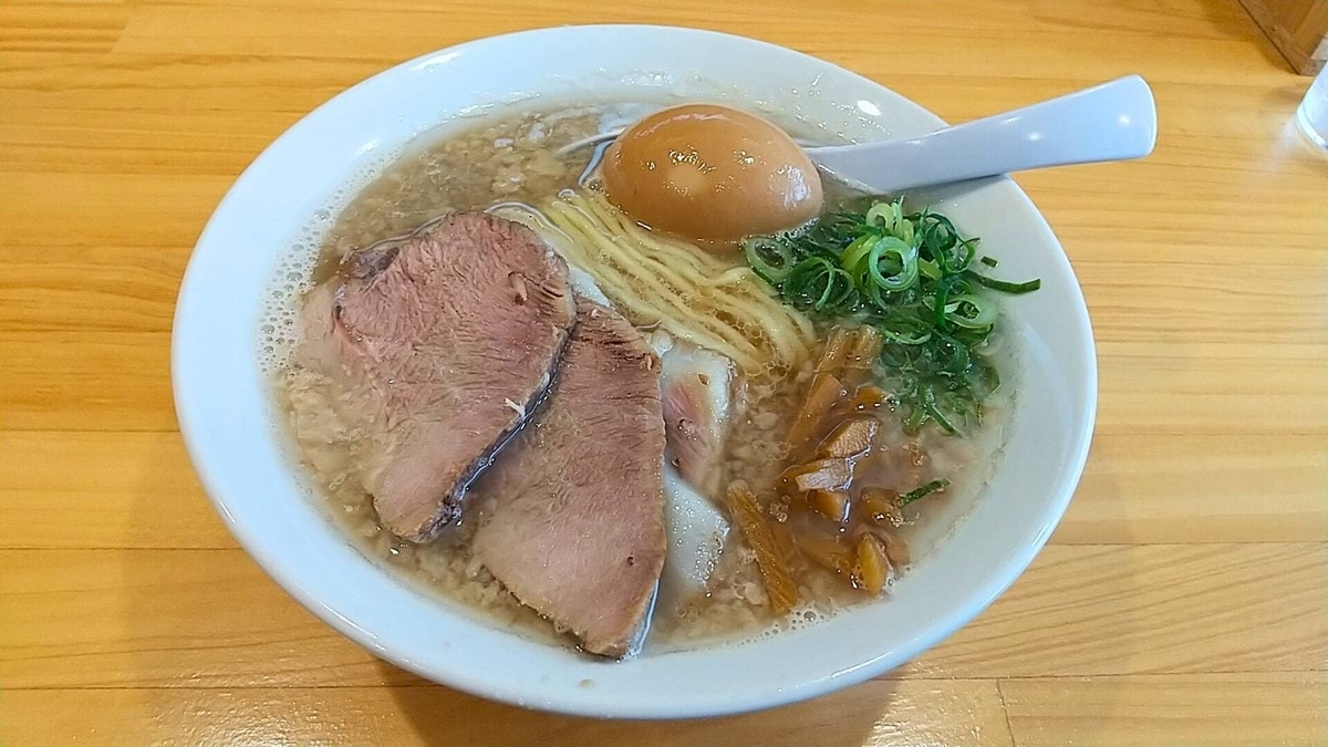 大仙市「らーめん結喜」で醤油ラーメン背脂マシ!