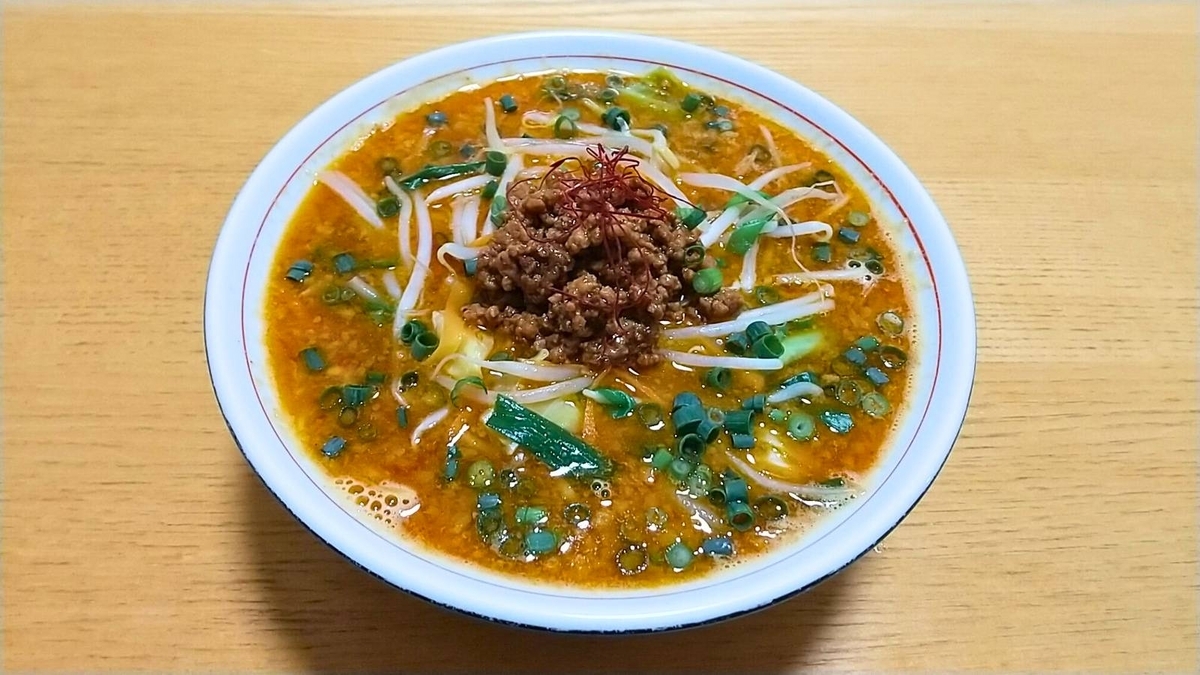 ラーメン玄武の麻辣麺がスパイシーでウマい！
