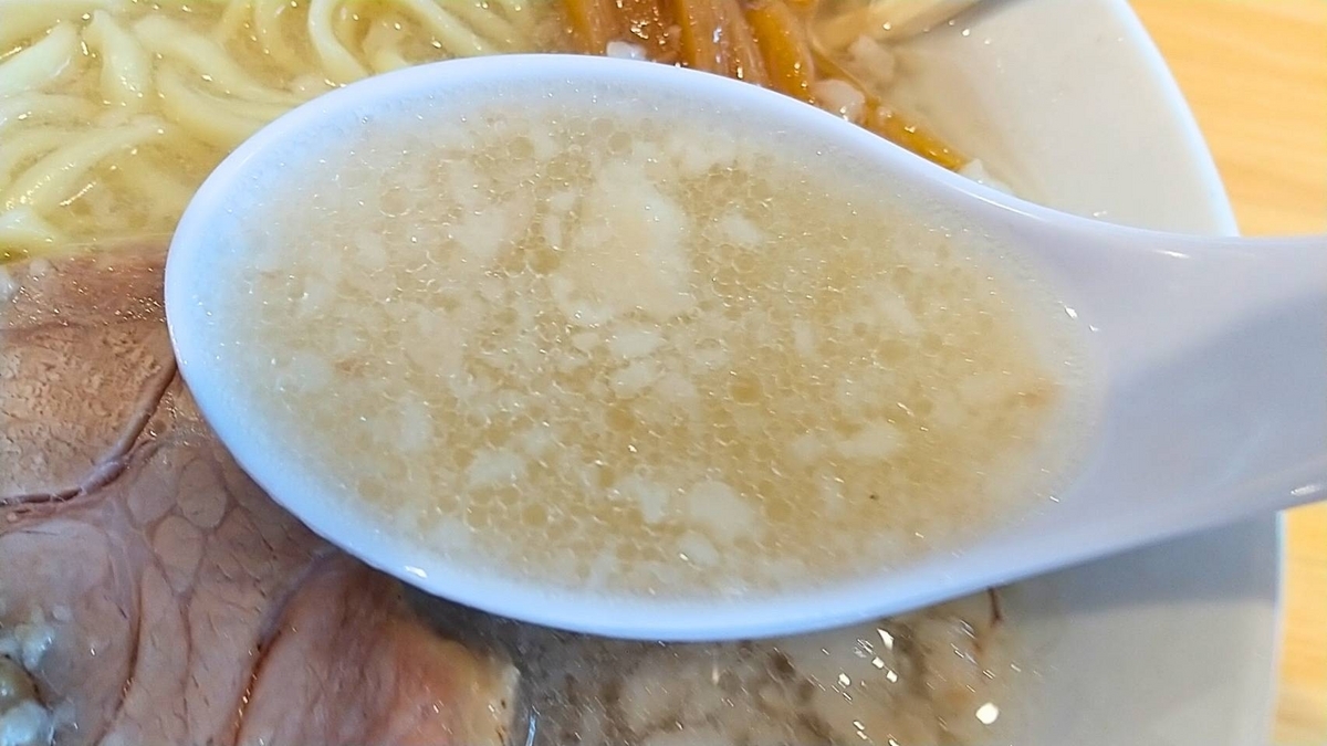 大仙市「ラーメン結喜」の塩ラーメンはまろやかながらパワフル!