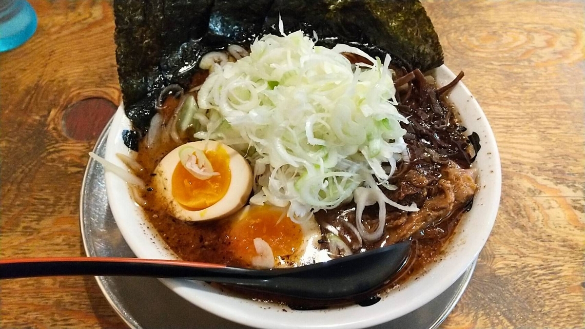 熊本ラーメン「おっぺしゃん」で固め濃いめ多めネギ増しライス２杯で豪遊！