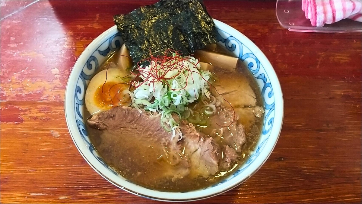 十郎兵衛の塩ラーメンが中毒性があってウマすぎる！