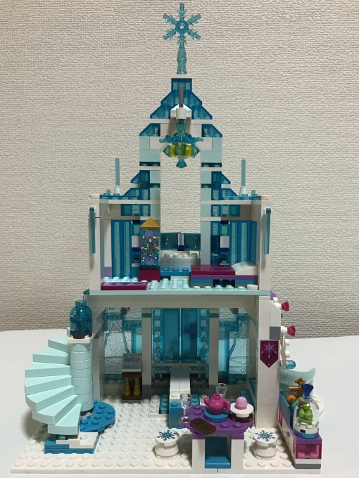 3歳の娘がlego ディズニー アナと雪の女王 アイスキャッスル ファンタジー を組み立てて遊んでみました Mum S The Word 新米ママの独り言