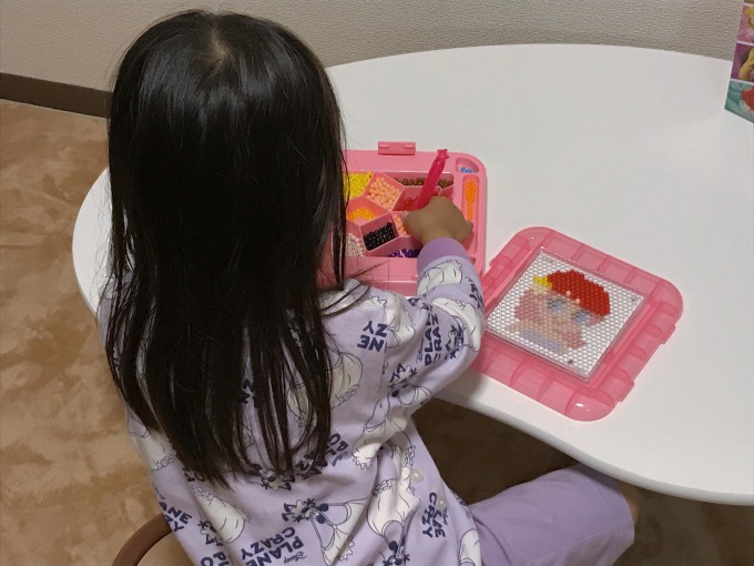 アクアビーズ レゴ 絵本 ワーク ディズニープリンセスづくしの秋 Mum S The Word 新米ママの独り言