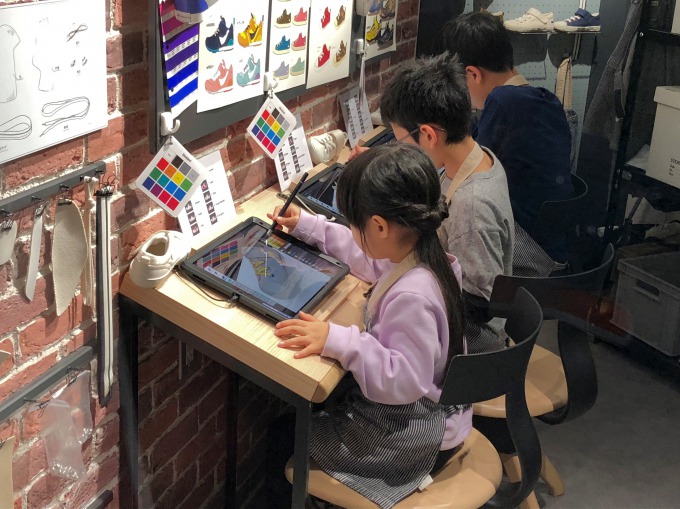 f:id:almamia:20190223052946j:plain