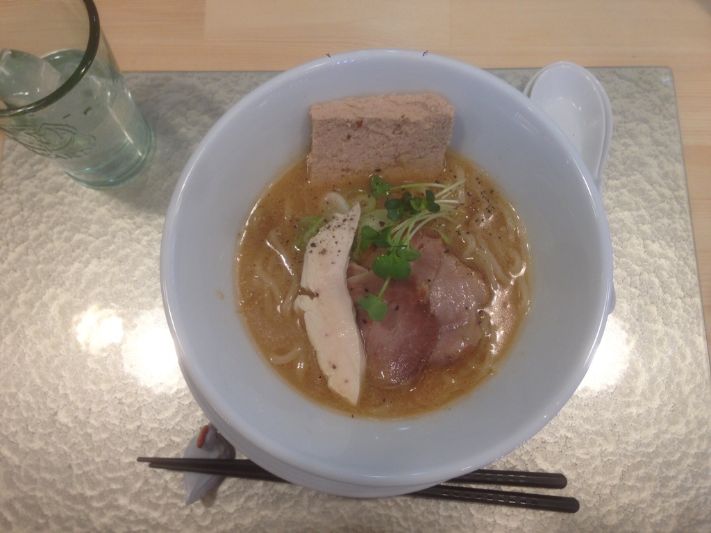 f:id:aluvous:20160620122459j:plain