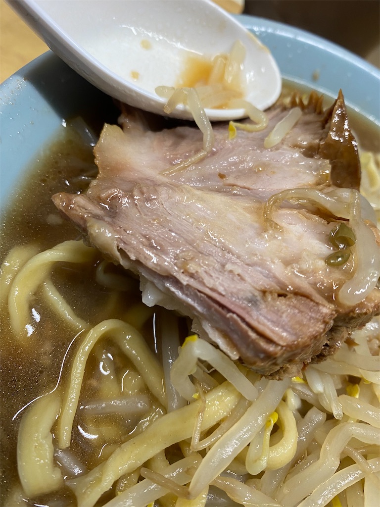 俺の生きる道白山店のラーメンのチャーシュー